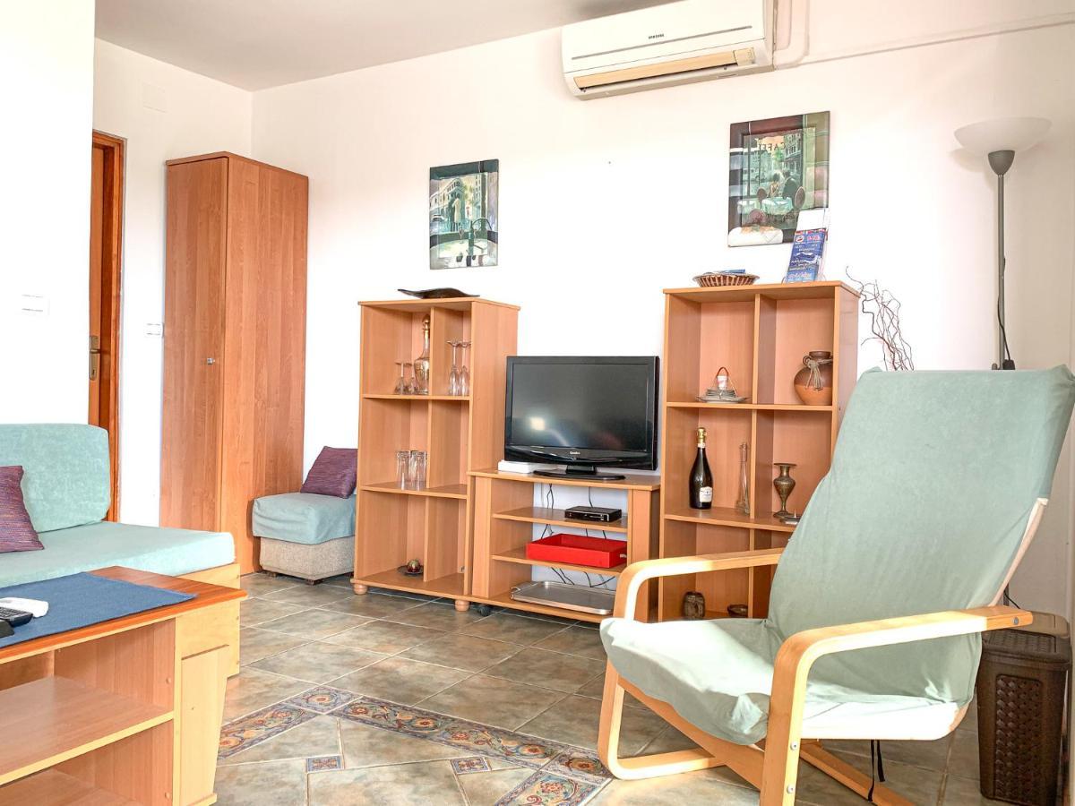 Apartmani Sincic Pula Eksteriør billede